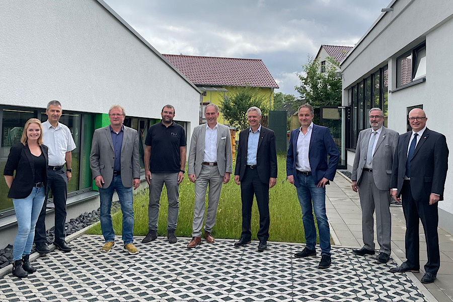 Besuch des Staatssekretärs an der Friedrich-Dessauer-Schule Limburg