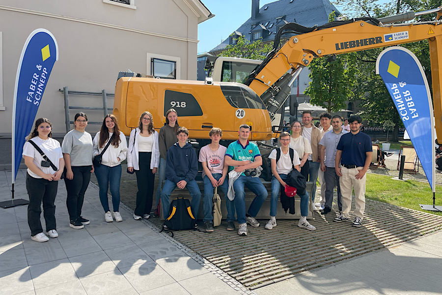 IMG_2023-6-6-181704 IMG_2023-6-6-181704