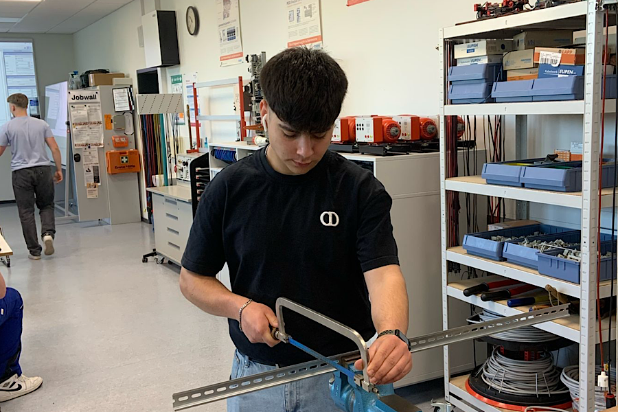 IMG_2025-06-01-210146 IMG_2025-06-01-210146