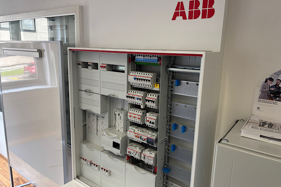 IMG_2025-06-13-081205 IMG_2025-06-13-081205